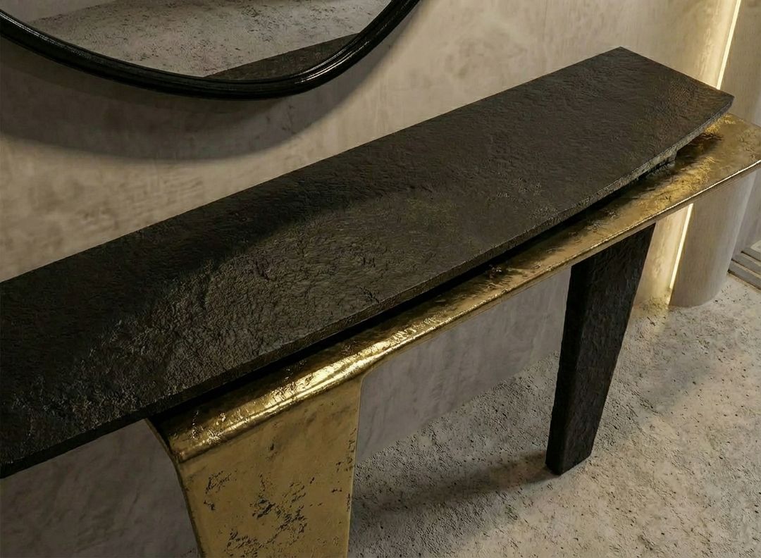 The Torino Axis Console, view 5
